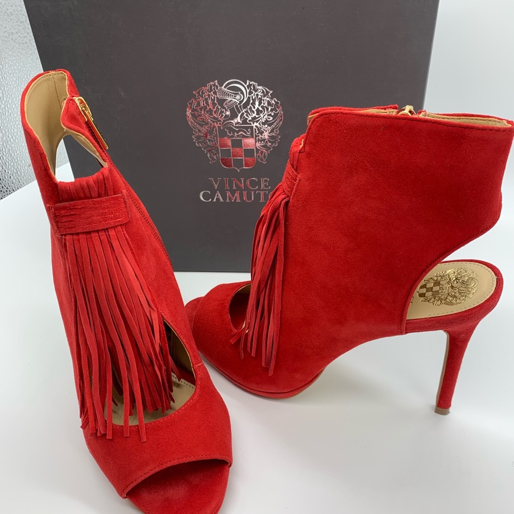 Shoes - Picture 3 of 3